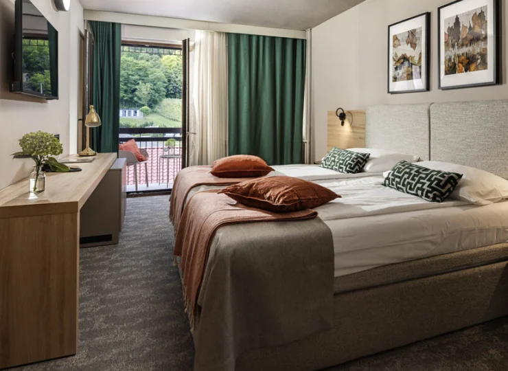 Hotel Terme Jezerčica **** oferuje komfortowe noclegi w 52 pokojach