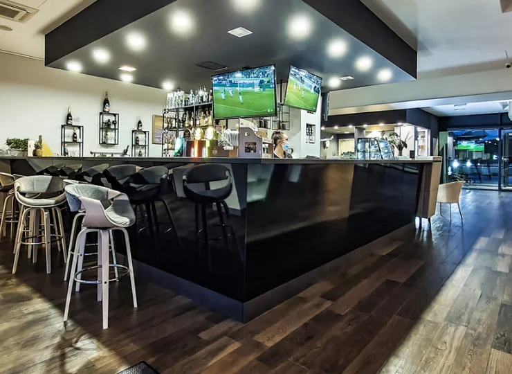 Miejscem idealnym na spędzenie wieczoru są Sport Bar i Lobby Cafe