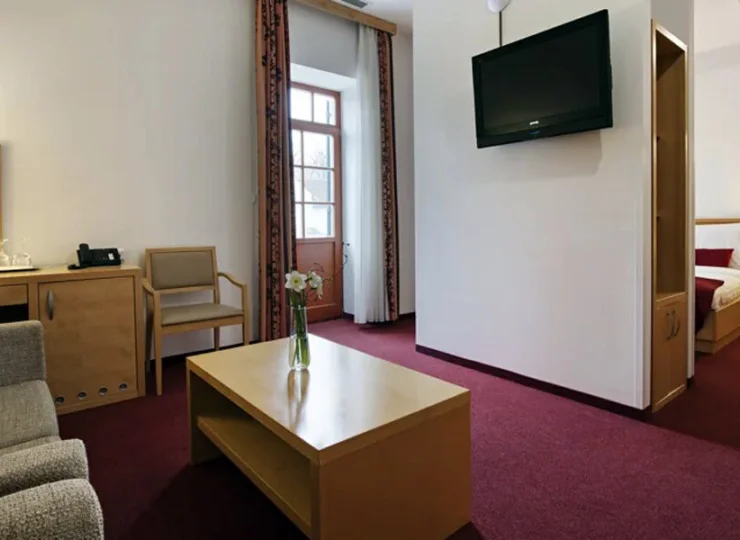 Apartament medico ma oddzieloną część dzienną od nocnej