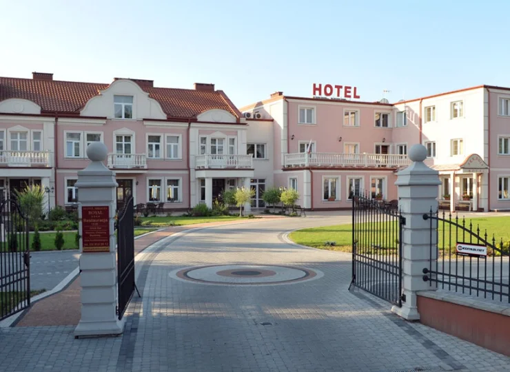 Wygląd hotelu przypomina rezydencję pałacową