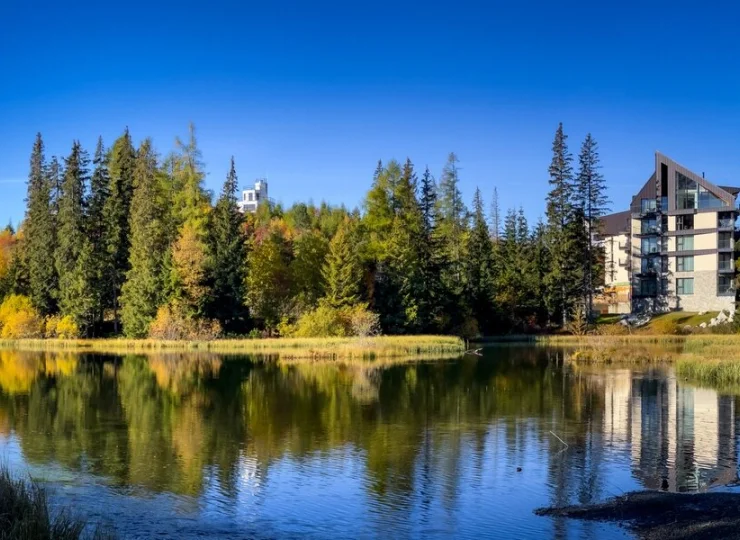 APLEND Lake jest położony w Szczyrbskim Plesie