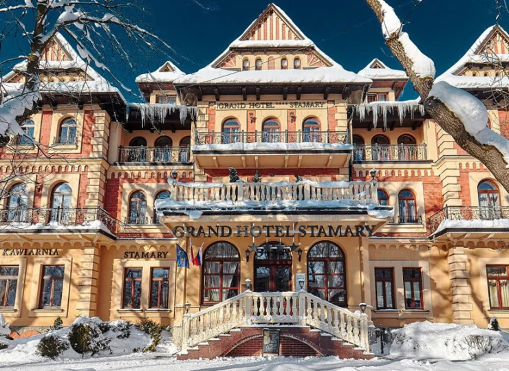 Hotel Grand Stamary zachwyca architekturą charakterystyczną dla Zakopanego