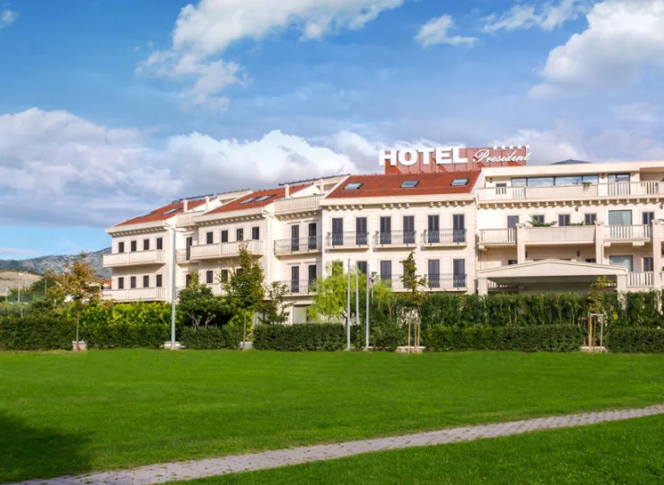 Hotel President Solin***** znajduje się w centrum miejscowości Solona