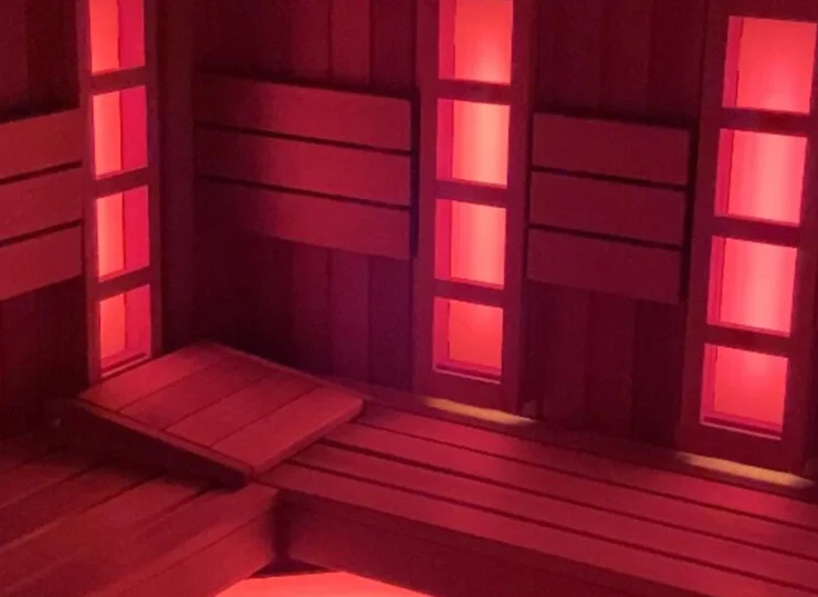 W strefie Aqua&Spa przygotowano saunę suchą, parową oraz infrared