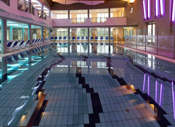 Takie baseny oferuje tylko kilka hoteli w całych Węgrzech