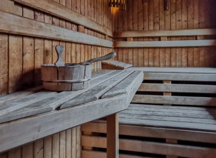 Goście mogą korzystać z sauny suchej