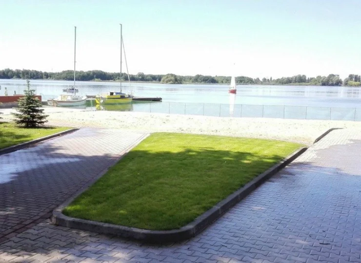 Hotel pozwala odpocząć nad Wielkim Jeziorem Rudnickim w Grudziądzu