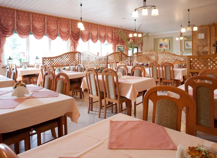 Jantar SPA to obiekt z wyżywieniem