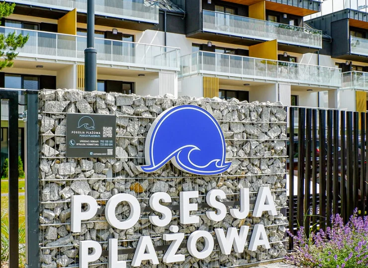 Posesja Plażowa oferuje komfortowe apartamenty blisko plaży