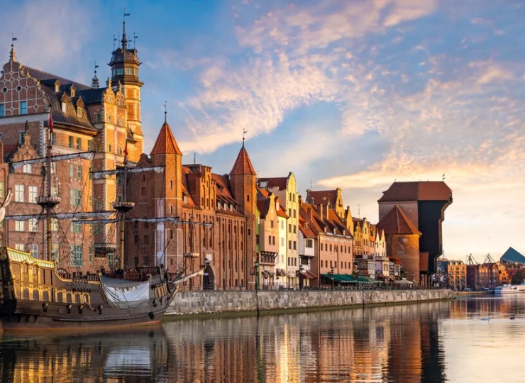 Hotel znajduje się tuż obok największych atrakcji Gdańska