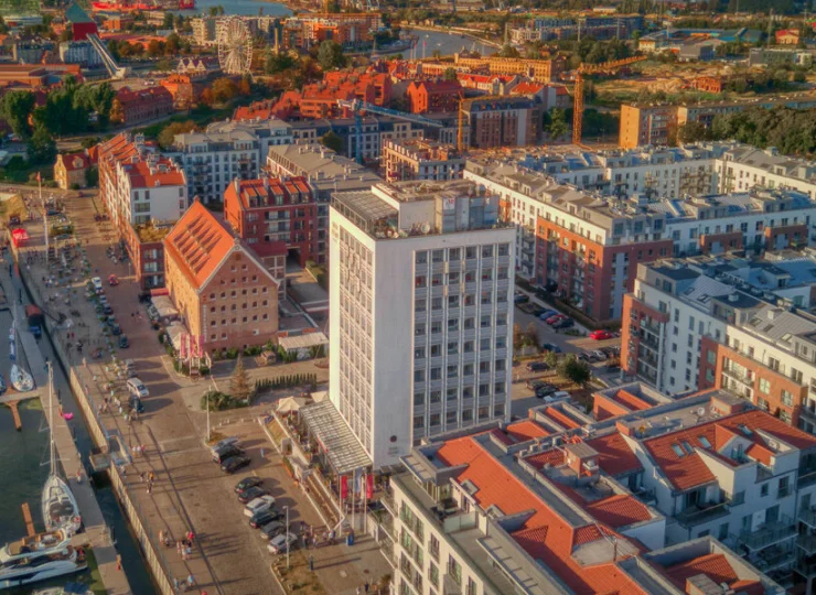 Hotel świetnie zlokalizowany w centrum Gdańska, przy samej Marinie