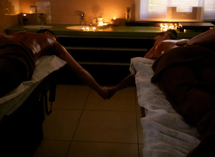 Oferta masaży i zabiegów idealnie może dopełnić romantyczny wyjazd we dwoje
