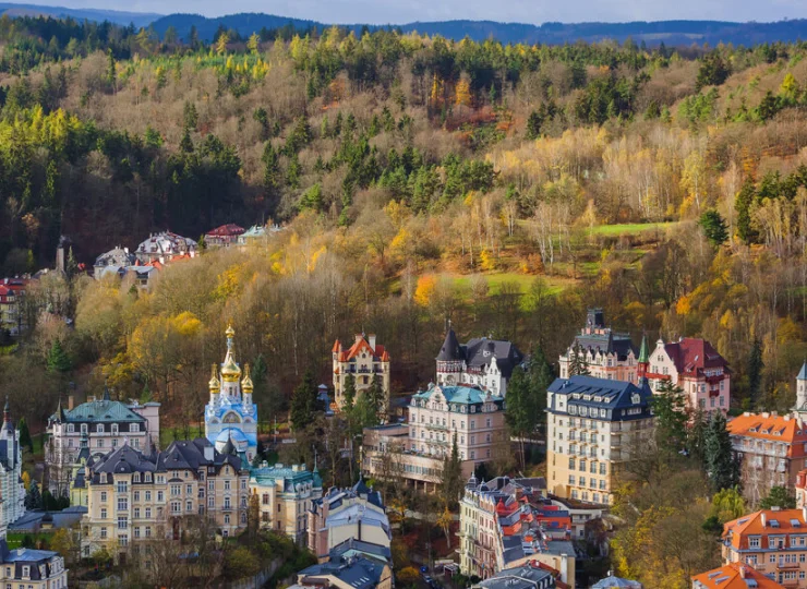 Okolica jest urokliwa i ustronna