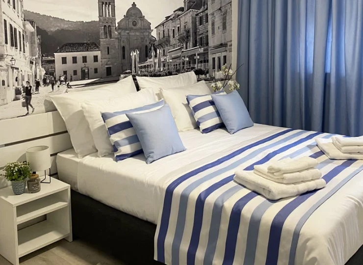 Sypialnia w apartamencie typu standard