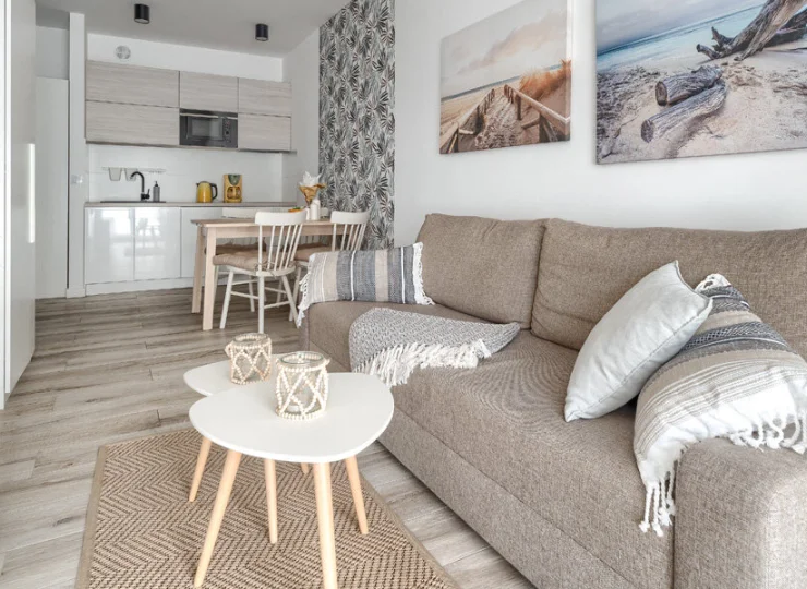 Apartamenty oferują komfortowe i nowoczesne wnętrza nad Bałtykiem