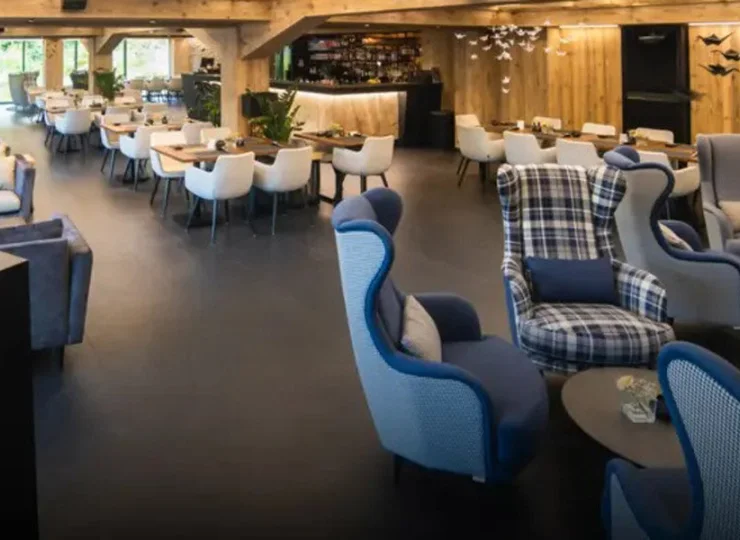 W hotelu Meta działają dwie restauracje