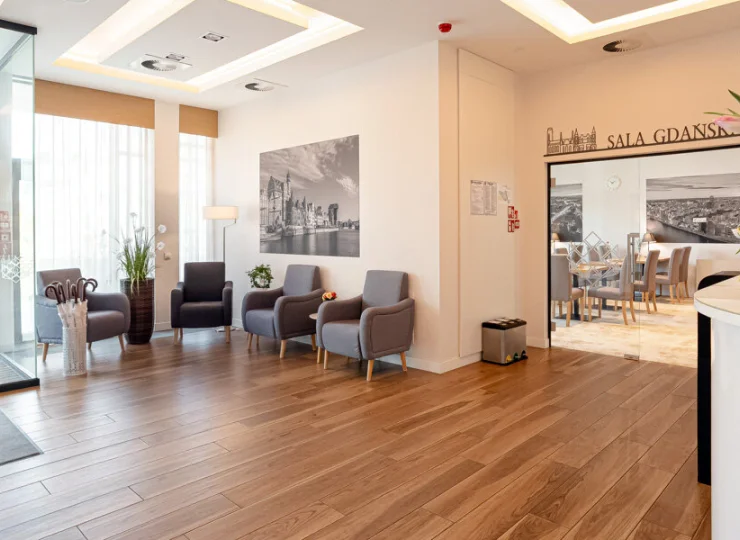 Wnętrza hotelu są nowoczesne i przyjazne