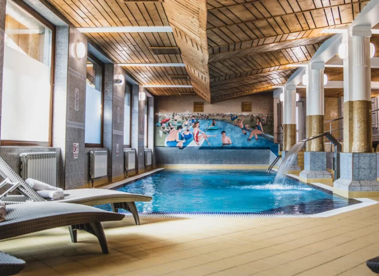Hotel posiada nową strefę wellness z wewnętrznym basenem