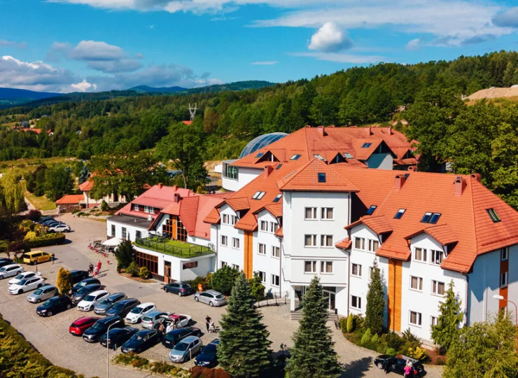 Kyriad Karkonosze to nowoczesny hotel nieopodal Jeleniej Góry