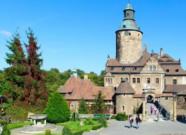 Będąc w Świeradowie-Zdroju można odwiedzić unikalny Zamek Czocha