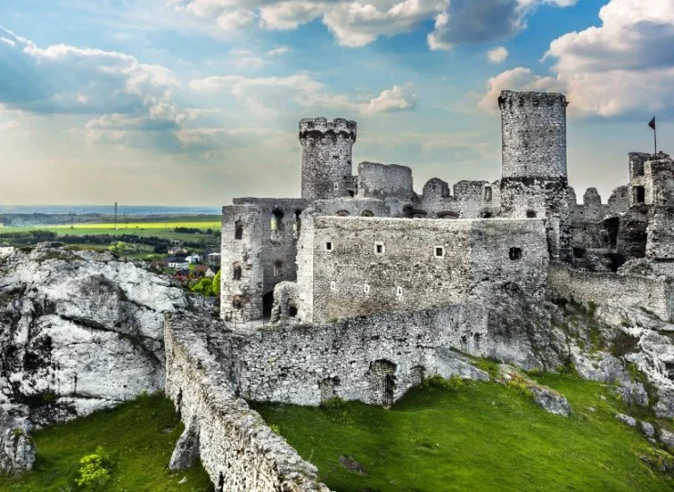 Hotel znajduje się 1 km od Zamku Ogrodzieniec