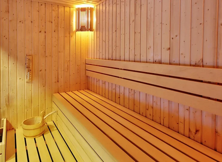 Pośród atrakcji strefy wellness znajduje się sauna sucha