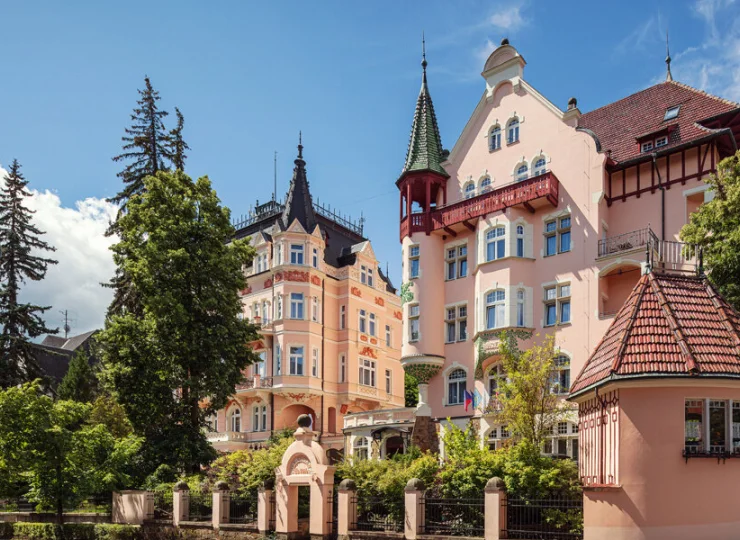 Hotel znajduje się w wyjątkowo urokliwym miejscu