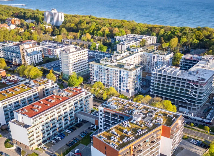 Są położone zaledwie 500 m od plaży