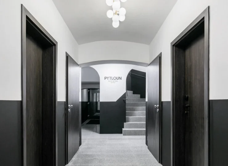 Pytloun Flat Hotel to zaciszne, komfortowe miejsce na pobyt w Libercu