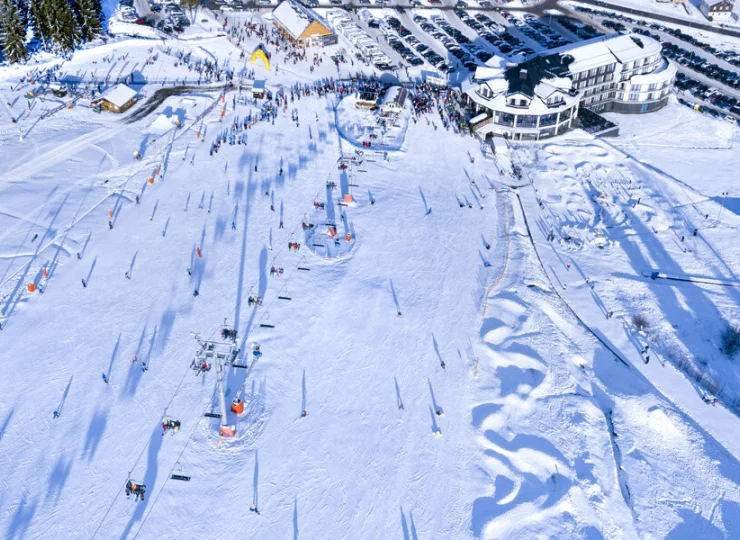 Goście apartamentów Panorama Ski mogą korzystać z ośrodka narciarskiego