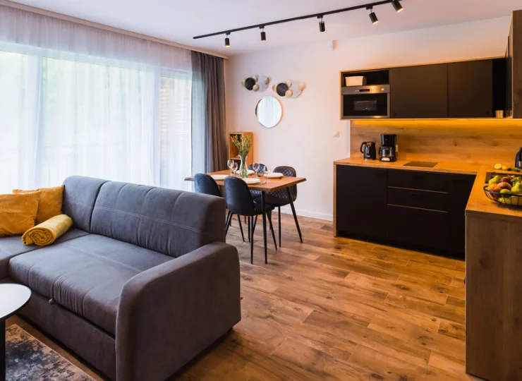 Wnętrza apartamentów wykończono na wysokim poziomie