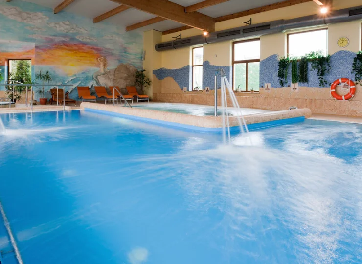 Jantar SPA zaprasza na noclegi z basenem w Niechorzu