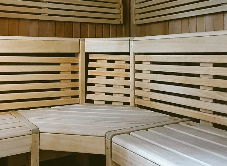 Goście mogą korzystać także z sauny suchej i salki fitness