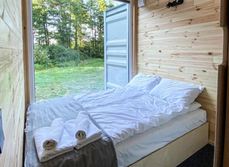 Ecoboxy składają się z 2 sypialni oraz części wspólnej