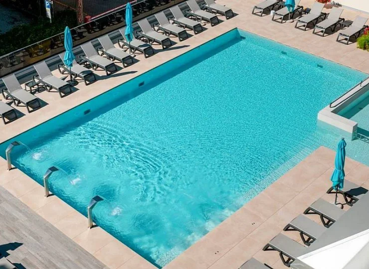 Hotel Golf Bibione przy plaży z basenem