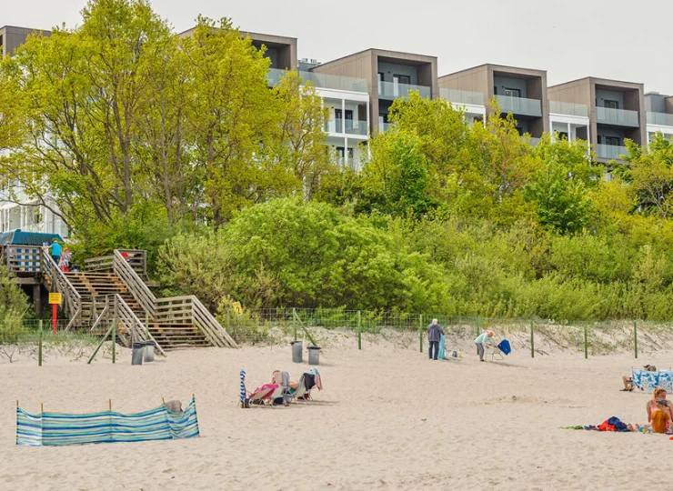 Nowy apartamentowiec powstał tuż przy plaży nad Bałtykiem