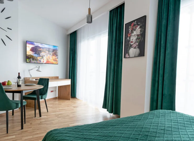 Apartamenty wyposażono w smart TV, dostęp do Wi-Fi