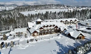 ECO Active Resort Pieniny jest malowniczo położony w Czorsztynie