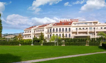 Hotel President Solin***** znajduje się w centrum miejscowości Solona