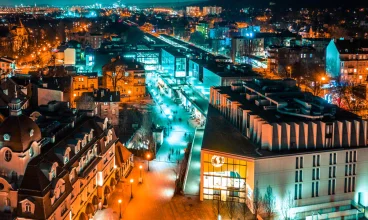 Hotel Molo jest położony w budynku galerii Sopot Centrum