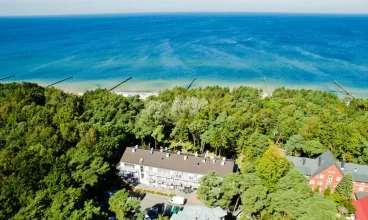 Ośrodek znajduje się zaledwie 50 metrów od plaży nad Bałtykiem