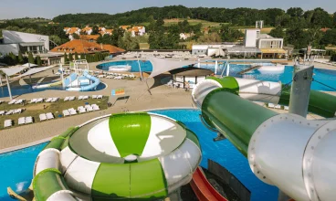 Resort Terme Sveti Martin**** dysponuje dużą strefą basenową