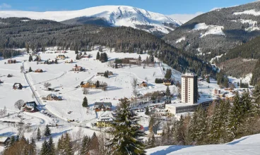 Hotel Horizont**** jest położony u stóp Śnieżki