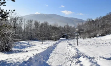 Blisko stąd na stok narciarski na Palenicy