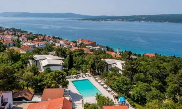 Ad Turres Holiday Resort**** jest oddalony zaledwie 400 m od morza