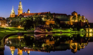 Aparthotel znajduje się blisko bulwarów wiślanych i Wawelu