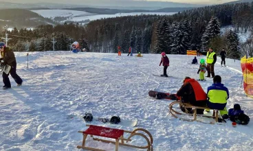 Doskonałe stoki dla rodzin i początkujących są tuż poniżej hotelu