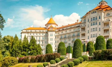 To zabytkowy hotel, który działa nieprzerwanie od 1912 roku