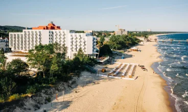 4-gwiazdkowy hotel jest wspaniale położny tuż przy plaży w Międzyzdrojach