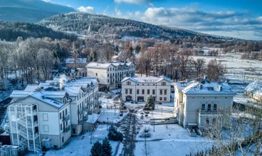 Resort Cottonina jest malowniczo położony w zacisznej części Świeradowa